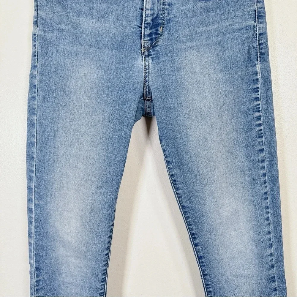 Levi's 311 Shaping Skinny Medium Wash Jeans - Picture 6 of 16